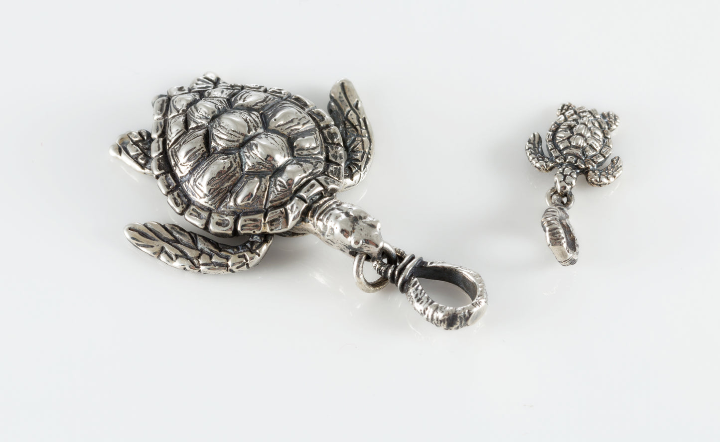 Sterling Silver Sea Turtle Pendant Necklace