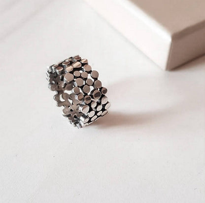 Handmade Sterling Silver Dotted Band Ring: Modern Geometric Jewelry
