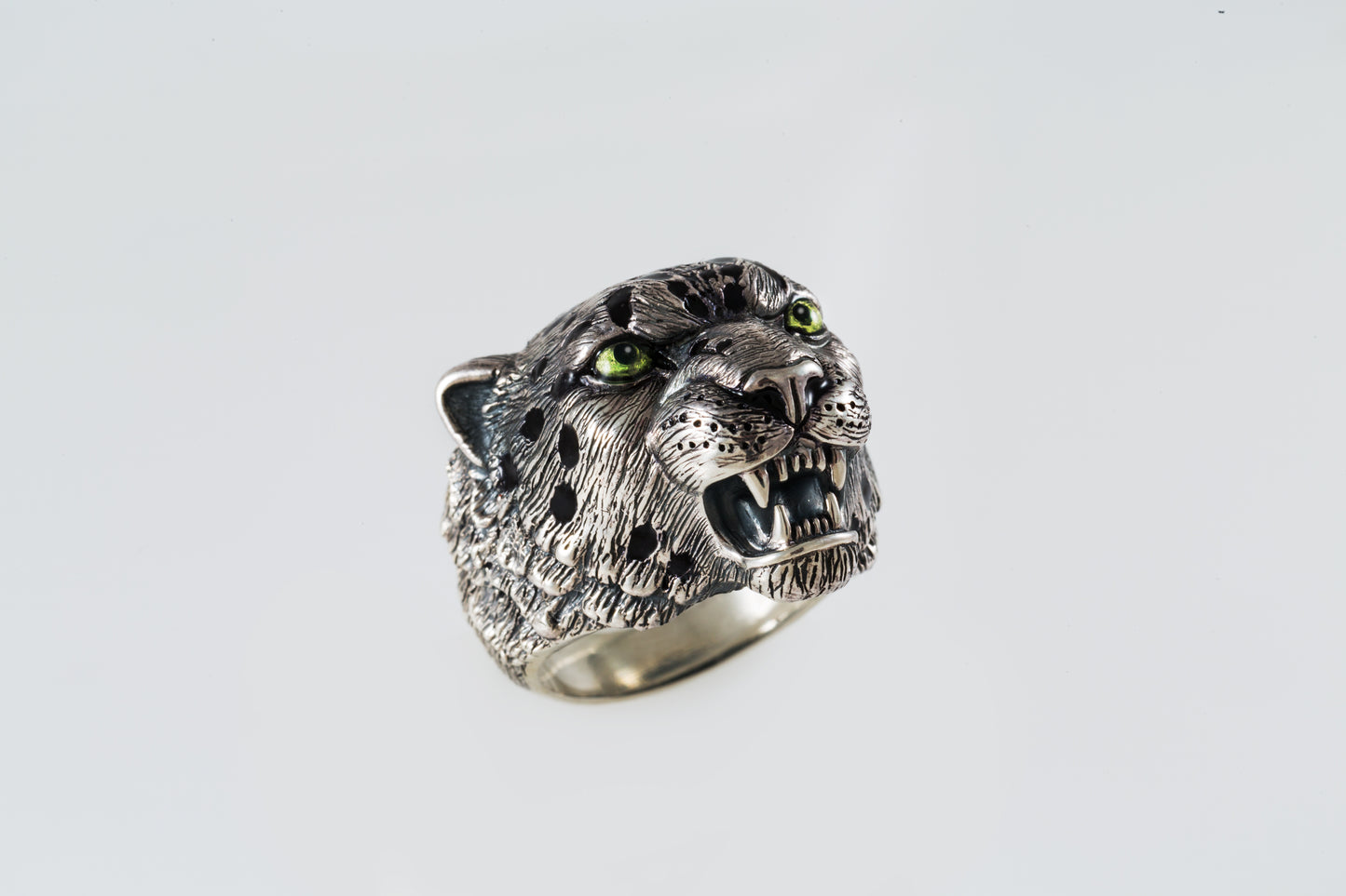 Sterling Silver  Ring "Snow Leopard "