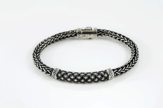 Sterling Silver Bracelet with Black Spinel