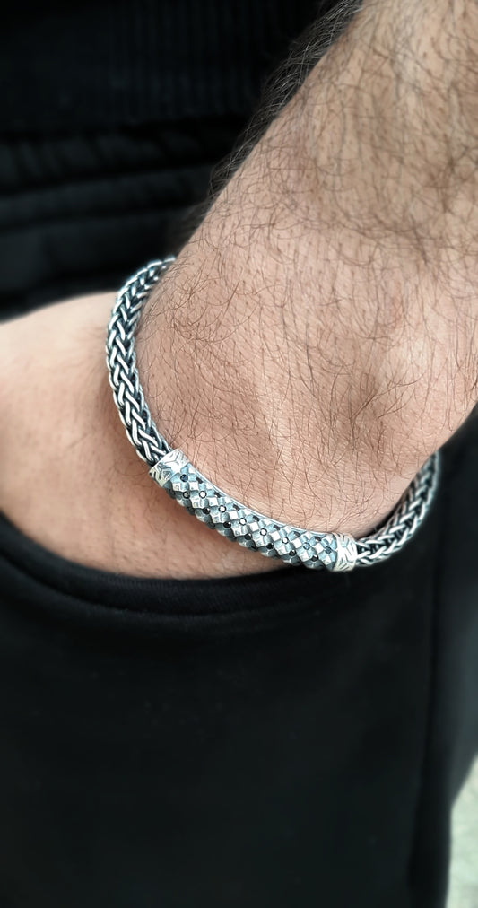 Sterling Silver Bracelet with Black Spinel