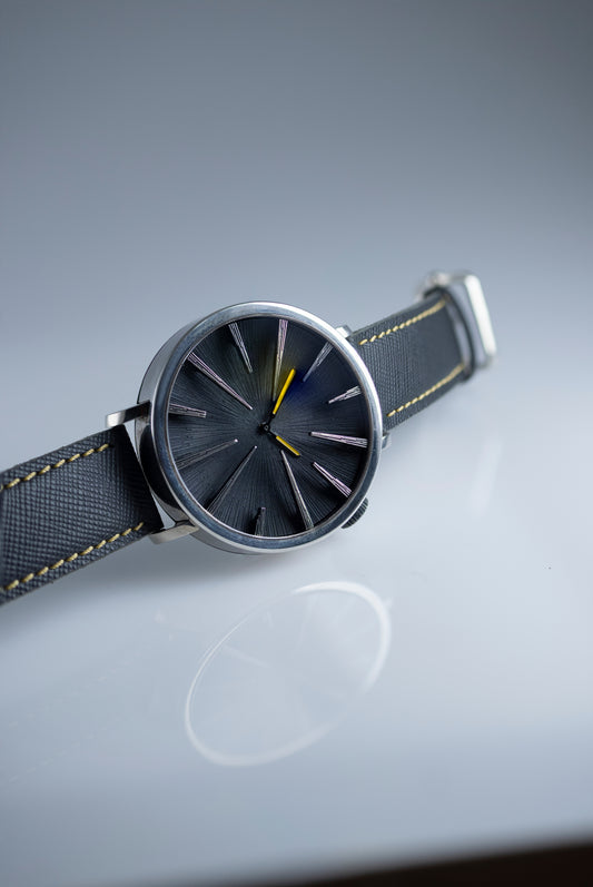Modern Minimalist Men’s Wrist Watch