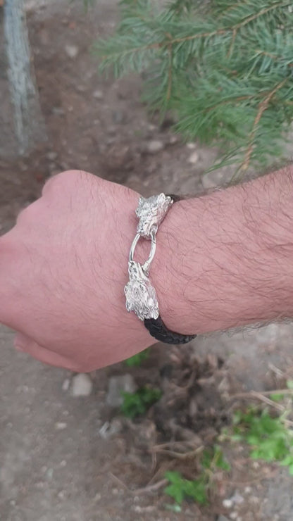 Sterling Silver Wolf Head Leather Bracelet